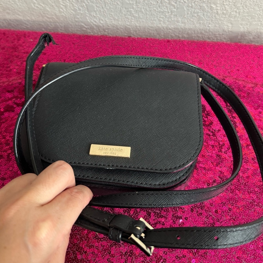 KATE SPADE ♠️ Mini Black Clutch with Crossbody Strap, Gold Hardware - Picture 9 of 12
